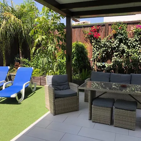 Villa Portos With Amazing Privet Garden Playa del Ingles (Gran Canaria)